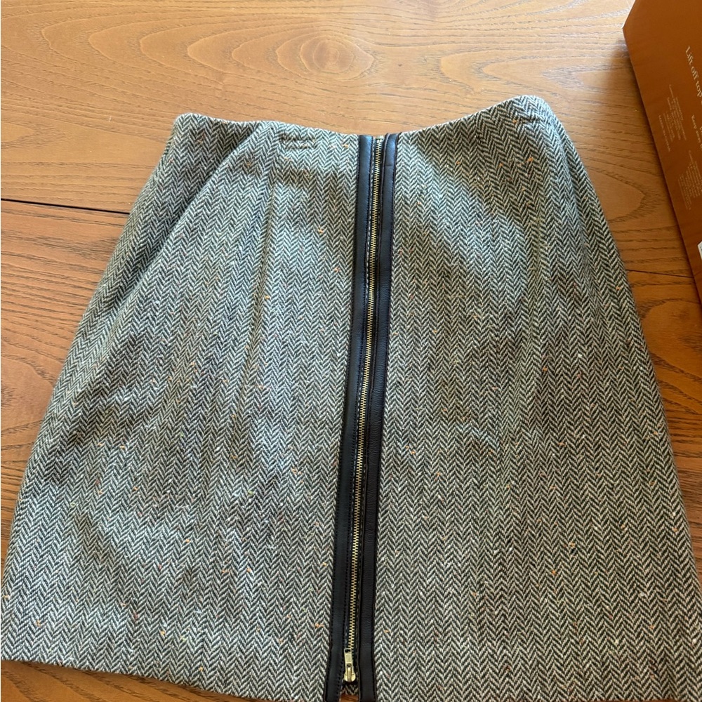 Y2K Cache Tweed Herringbone Mini Skirt Leatherā Zipper Size 8
